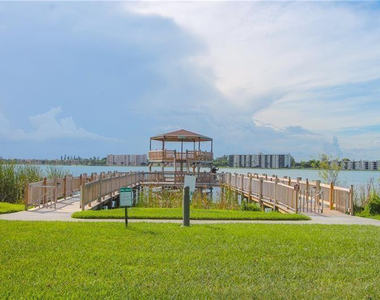 109 Lake Emerald Drive - Photo Thumbnail 37