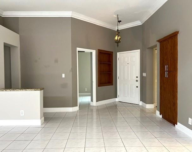 10110 Nw 5th Street - Photo Thumbnail 10