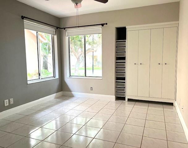 10110 Nw 5th Street - Photo Thumbnail 24