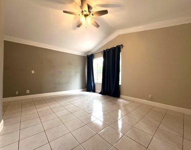 10110 Nw 5th Street - Photo Thumbnail 15