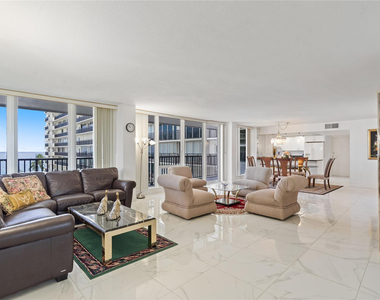 4280 Galt Ocean Drive - Photo Thumbnail 3