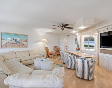 4280 Galt Ocean Drive - Photo Thumbnail 18