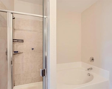 4315 Elderberry Street - Photo Thumbnail 12