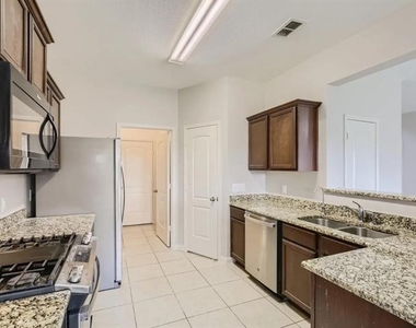 4315 Elderberry Street - Photo Thumbnail 7