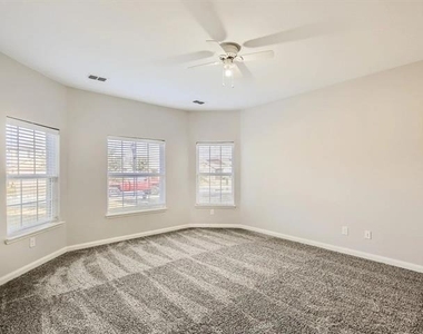 4315 Elderberry Street - Photo Thumbnail 9
