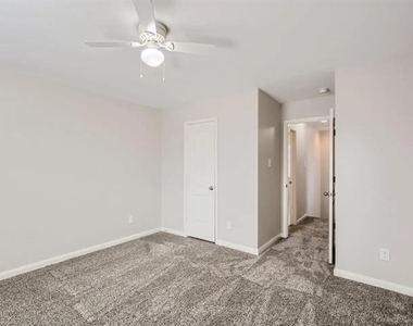 4315 Elderberry Street - Photo Thumbnail 14