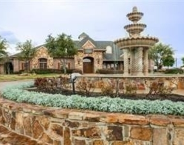 4122 W Crescent Way - Photo Thumbnail 18