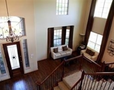 4122 W Crescent Way - Photo Thumbnail 10