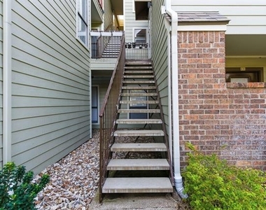3101 Sondra Drive - Photo Thumbnail 6
