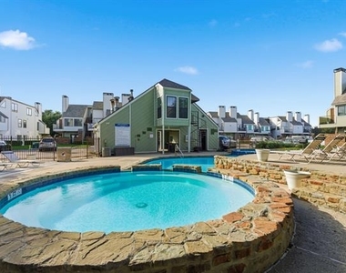 3101 Sondra Drive - Photo Thumbnail 34