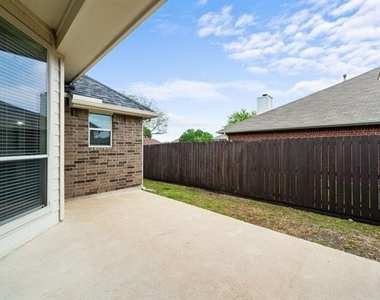 3205 Hamlett Lane - Photo Thumbnail 26
