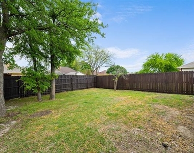 3205 Hamlett Lane - Photo Thumbnail 24