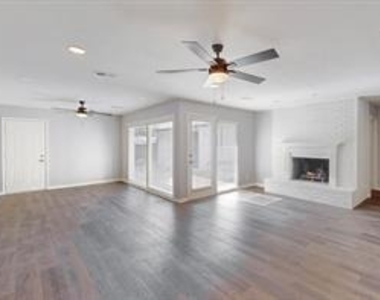 14724 Overview Drive - Photo Thumbnail 5
