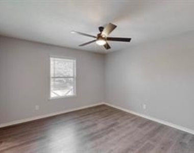 14724 Overview Drive - Photo Thumbnail 26