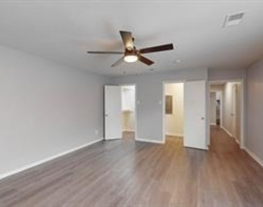 14724 Overview Drive - Photo Thumbnail 18