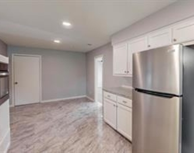 14724 Overview Drive - Photo Thumbnail 12
