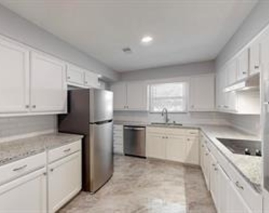 14724 Overview Drive - Photo Thumbnail 11