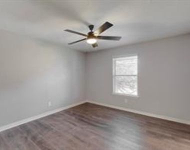 14724 Overview Drive - Photo Thumbnail 32