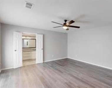 14724 Overview Drive - Photo Thumbnail 21