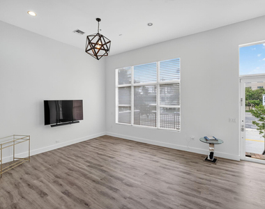 508 N Birch Road - Photo Thumbnail 8