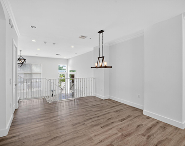 508 N Birch Road - Photo Thumbnail 15