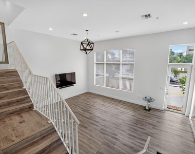 508 N Birch Road - Photo Thumbnail 10