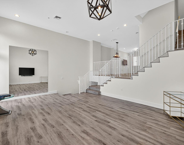 508 N Birch Road - Photo Thumbnail 7
