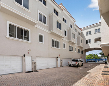 508 N Birch Road - Photo Thumbnail 60