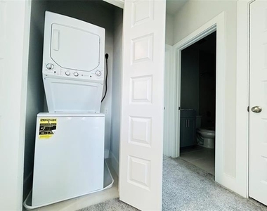 760 W Bedford Euless Road - Photo Thumbnail 27
