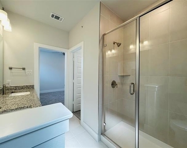 760 W Bedford Euless Road - Photo Thumbnail 32