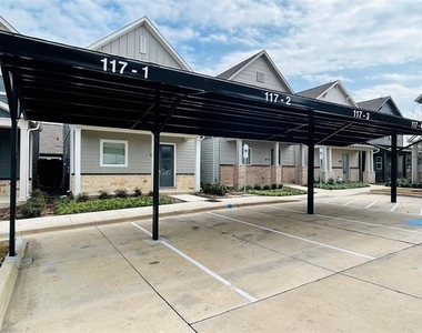 760 W Bedford Euless Road - Photo Thumbnail 5