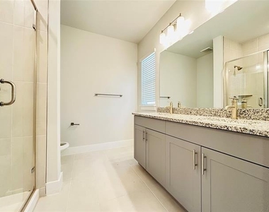 760 W Bedford Euless Road - Photo Thumbnail 27