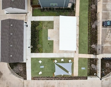760 W Bedford Euless Road - Photo Thumbnail 7