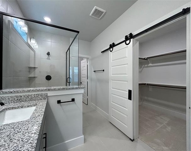 564 Mission Trail - Photo Thumbnail 28