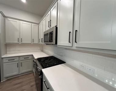 564 Mission Trail - Photo Thumbnail 18