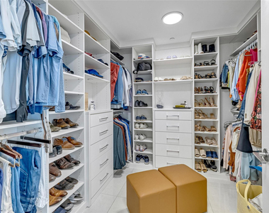 100 E Las Olas Boulevard - Photo Thumbnail 23