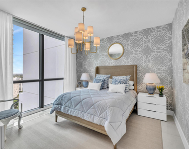 100 E Las Olas Boulevard - Photo Thumbnail 24