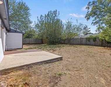 6000 Cool Springs Drive - Photo Thumbnail 22