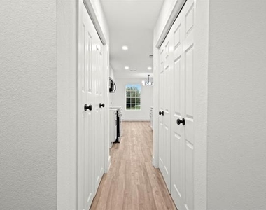 6000 Cool Springs Drive - Photo Thumbnail 11