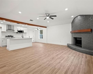 6000 Cool Springs Drive - Photo Thumbnail 2