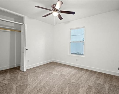 6000 Cool Springs Drive - Photo Thumbnail 18