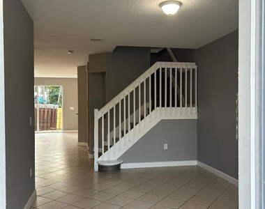 11486 Nw 77th Street - Photo Thumbnail 3
