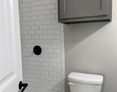 201 N Pecan Street - Photo Thumbnail 11
