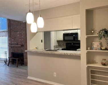 18240 Midway Road - Photo Thumbnail 4