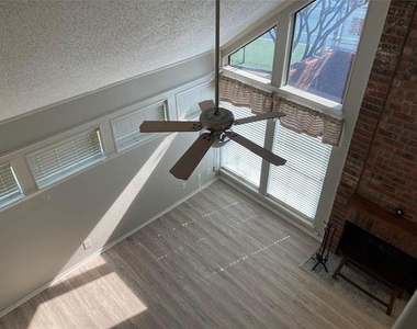18240 Midway Road - Photo Thumbnail 6