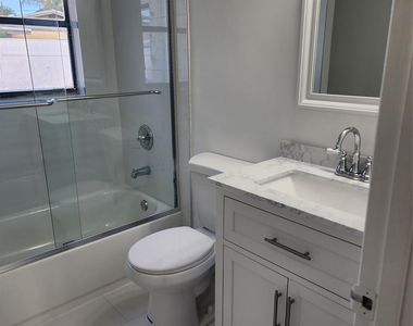 320 Nw 4th Avenue - Photo Thumbnail 18