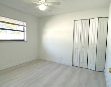 320 Nw 4th Avenue - Photo Thumbnail 10