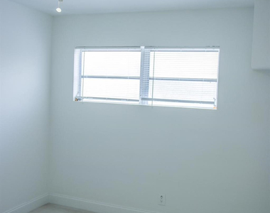320 Nw 4th Avenue - Photo Thumbnail 19