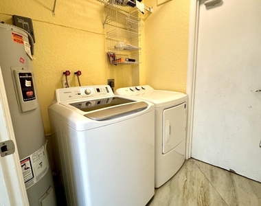 531 Sw 167th Terrace - Photo Thumbnail 18