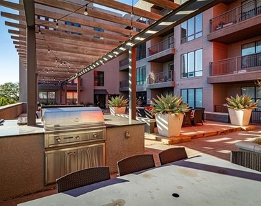 5609 Smu Boulevard - Photo Thumbnail 18
